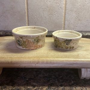 Dipping bowls